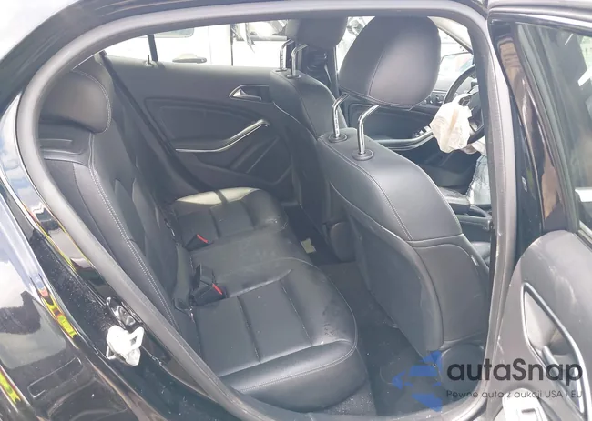 WDCTG4EB0FJ186971: 42501715