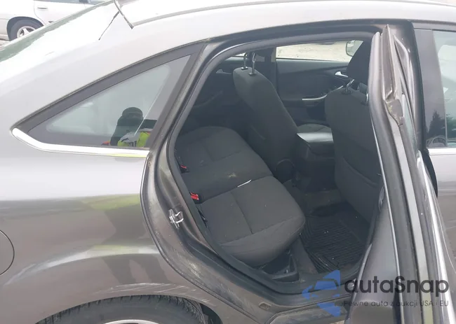 1FAHP3H20CL330879: 42501781