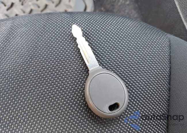 1C3CDZAB0DN637571: 42501824