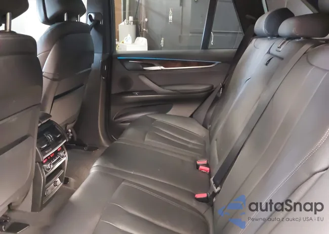 5UXKR2C3XH0X03647: 42501830