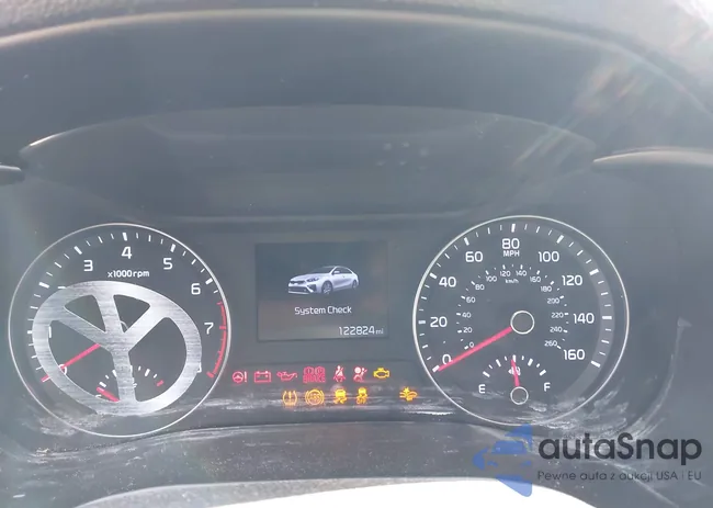 3KPF24AD4KE033784: 42501833