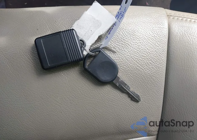 1FTMF1CW2AFC27517: 42501845