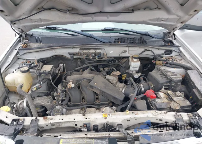 1FMCU03128KA31025: 42501856