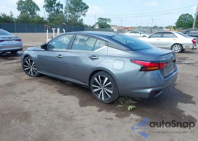 1N4BL4CV1NN306025: 42501879