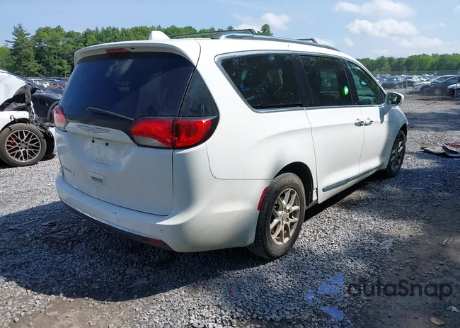 2C4RC1BG9LR157275: 42501948