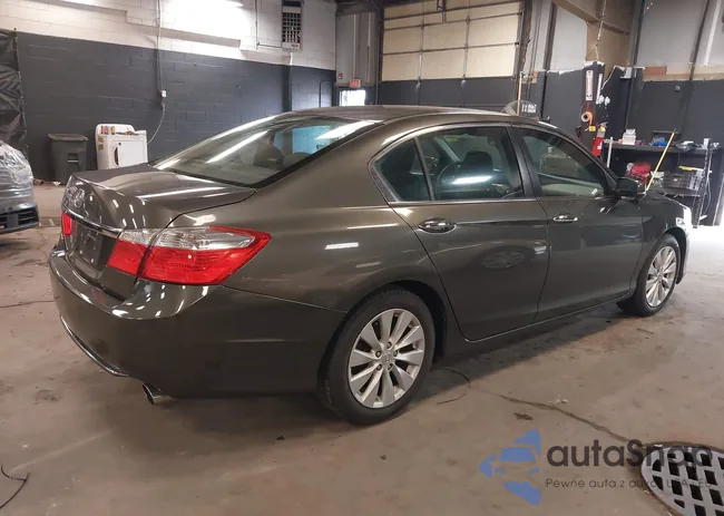 1HGCR2F77DA255037: 42502142