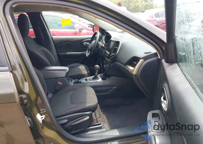 1C4PJMCS3GW326575: 42502217