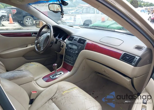 JTHBF30G820021105: 42501383