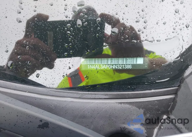 1N4AL3AP0HN321386: 42501425