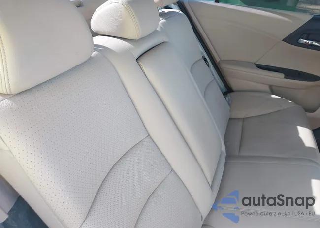 1HGCR2F85EA024051: 42501459