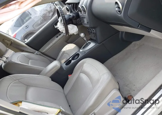 JN8AS5MV4BW270208: 42502853