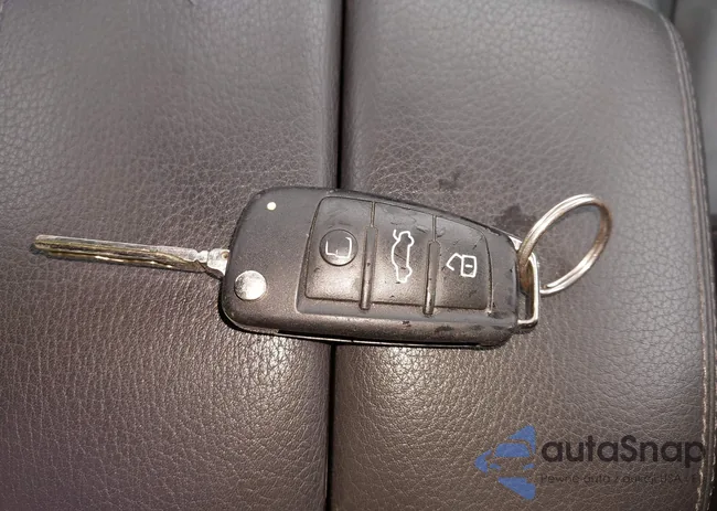 WA1LGAFE1DD013396: 42502958