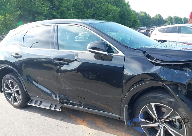 2T2BBMCAXPC013056: 42503203