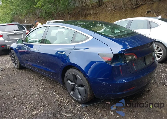 5YJ3E1EA6KF323690: 42502285