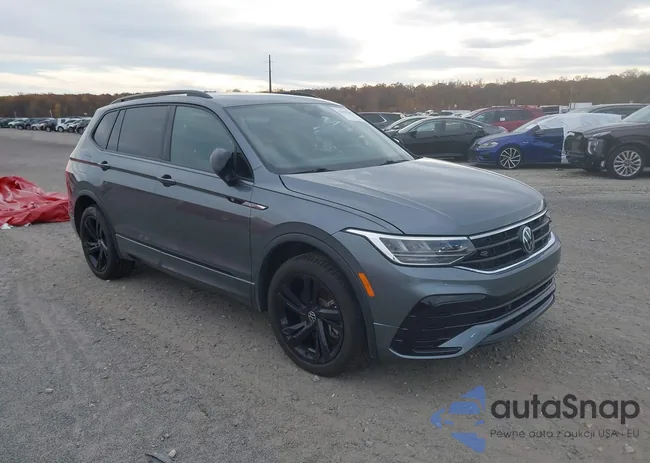 3VV8B7AX8PM076348: 42502481