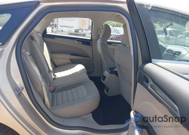 3FA6P0LU5HR239694: 42502553