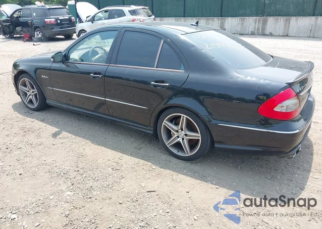 WDBUF77X99B384324: 42503751