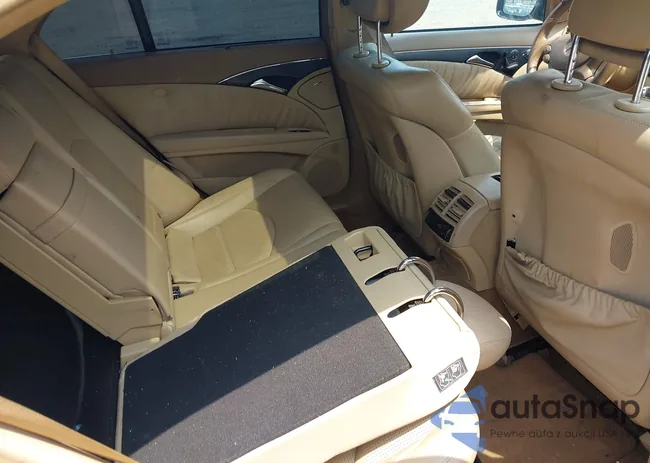 WDBUF77X99B384324: 42503751