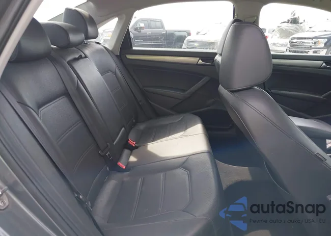 1VWAT7A31FC016497: 42503900