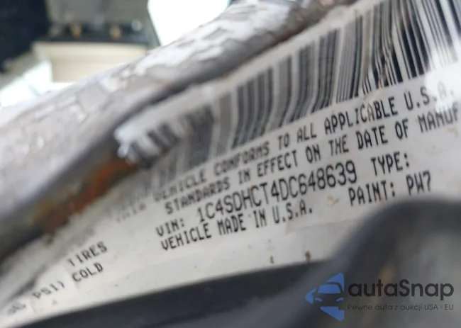 1C4SDHCT4DC648639: 42504044