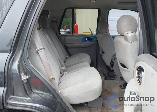 1GNDT13S052285751: 42503576