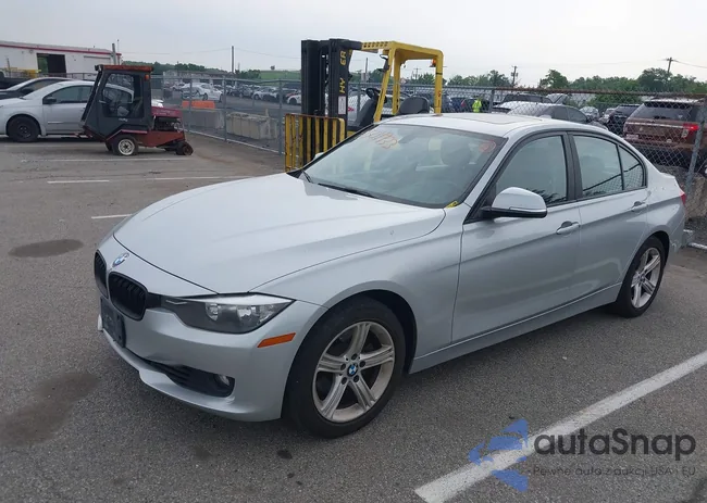 WBA3B5C56DF596873: 42504933