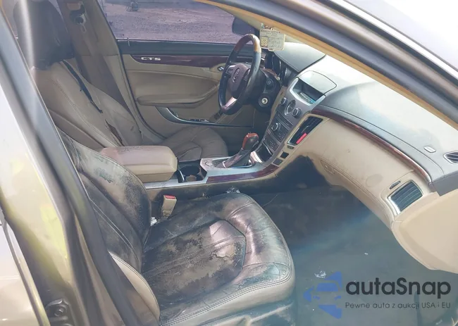 1G6DE5E5XC0137961: 42504953