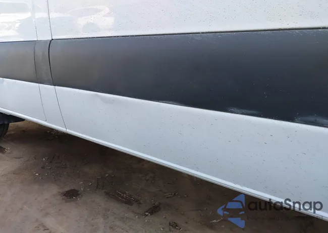 WD3PF0CD5KP037660: 42504279