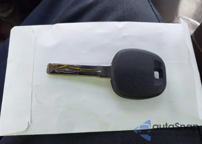 NMTKHMBX6JR013402: 42504472