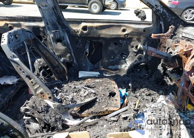 WA1EECF3XN1061331: 42505824