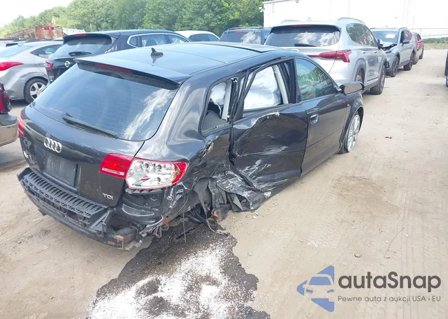 WAUBJAFM2DA025615: 42505912