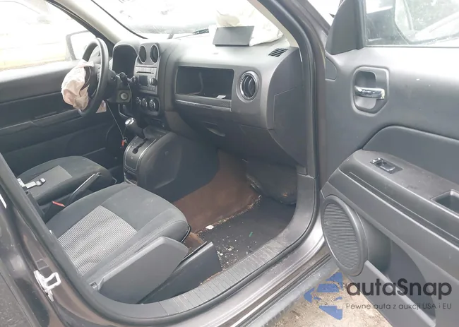 1C4NJPBB8FD110306: 42506091