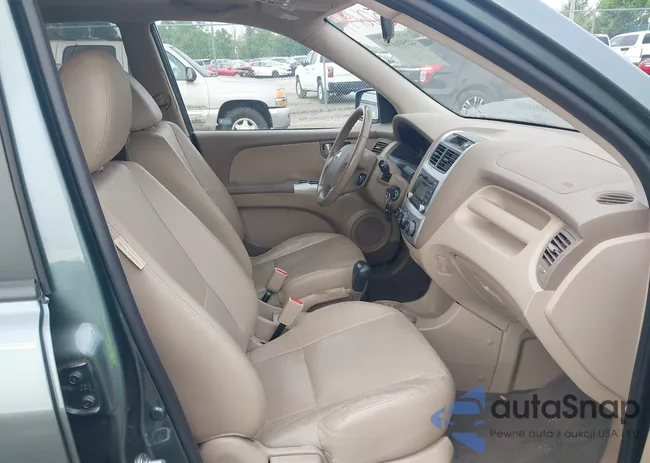 KNDJE723097580313: 42506194