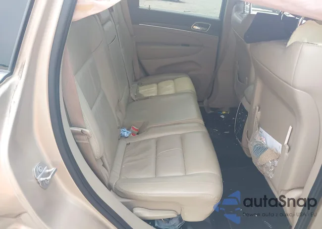 1C4RJFBG2FC665068: 42505327