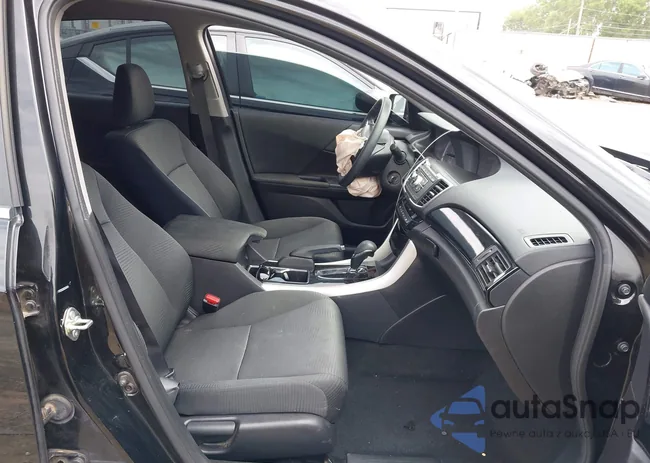 1HGCR2F33HA074892: 42505381