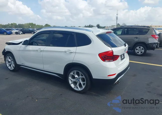 WBAVL1C52FVY33303: 42506777