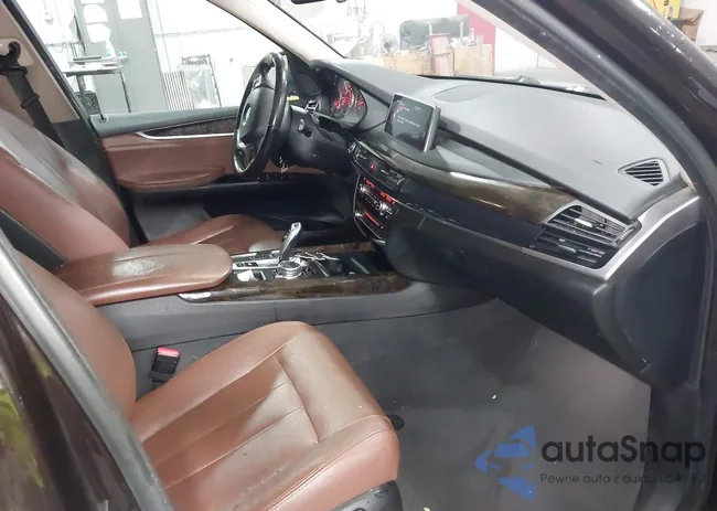 5UXKR0C5XG0P20940: 42506841