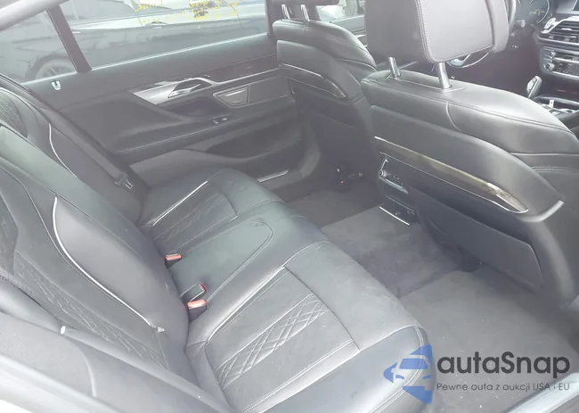 WBA7F0C5XKGM24636: 42507037