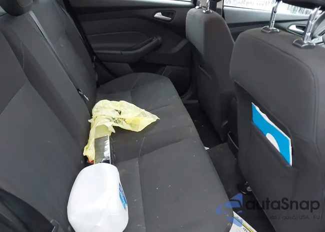 1FADP3F25HL286774: 42507069