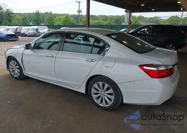 1HGCR2F83FA098246: 42507071