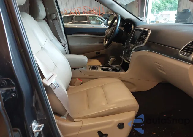 1C4RJFBG3HC844643: 42507123