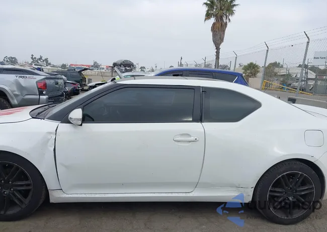 JTKJF5C76C3044878: 42506365