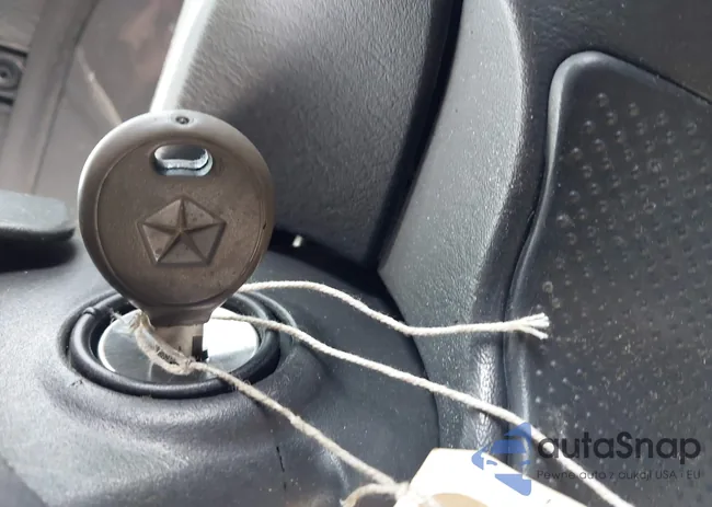 1J8GW68J44C161087: 42506503