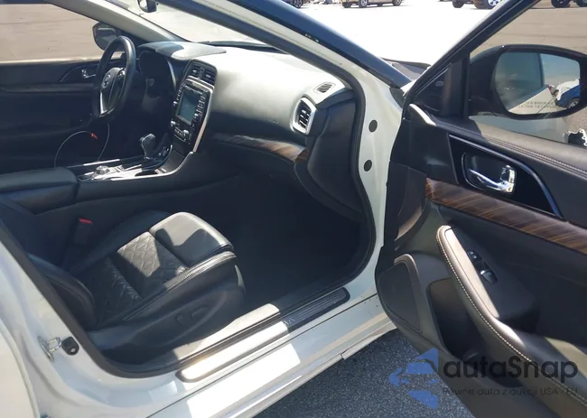 1N4AA6AP6GC384977: 42506613