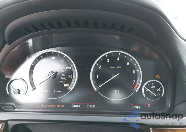 WBAYE8C55DD133178: 41509860