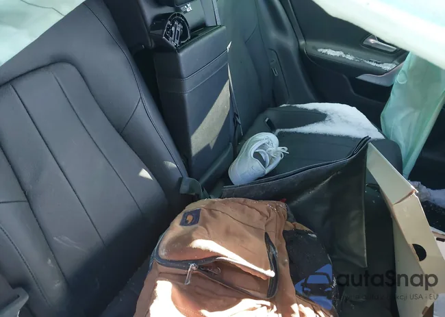 W1K3G4FB3LW047216: 41509424