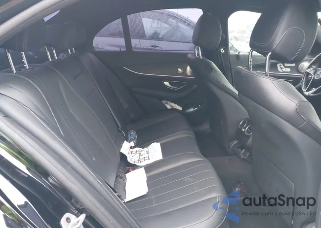 W1KZF8DB3NB069699: 41510843