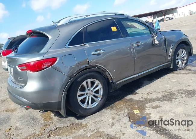 JN8CS1MW0DM175072: 41512301