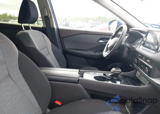 JN8BT3BA8PW422407: 41512349