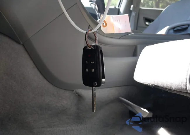 1G11B5SA6DF240814: 41515724